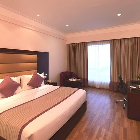 Jp Hotel & Resorts New Delhi Extérieur photo